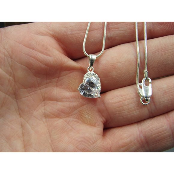 18" Sterling Silver Simple Cubic Zirconia Heart Pendant Necklace Vintage Minimal - Picture 2 of 7
